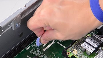 Lenovo x3650 M5 removing a battery