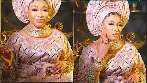 Yoruba Actress Lizzy Anjorin is Back & Better. See Her Outfit & Gold Jewelry That Got People Talking