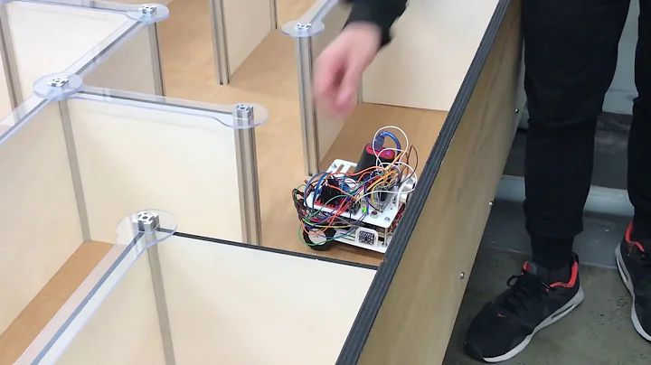 Maze Solving Robot