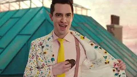 Taylor Swift   ME! feat  Brendon Urie of Panic! At The Disco HIGH