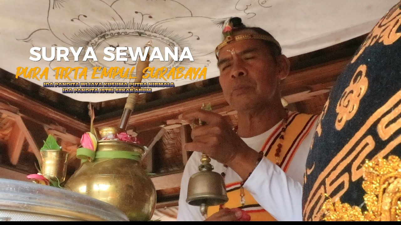Surya Sewana Ida Pandita Wijaya Kusuma Putra Nirmala & Pandita Istri Sekar Arum - Pura Tirta Empul