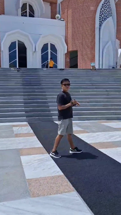 Aku melihat tuhan dalam dirinya