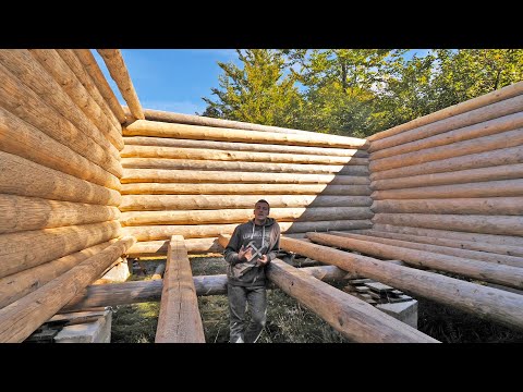 Building Off Grid Log Cabin - Ep 19 / The Walls Are Done And The Lift is Out!