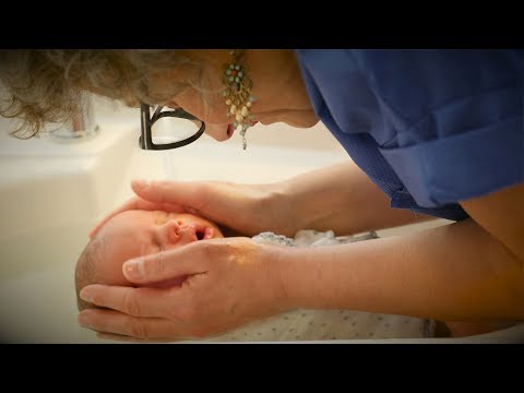 Voyage au cœur de la thalasso bain bébé : Oscar – Clinique de la Muette