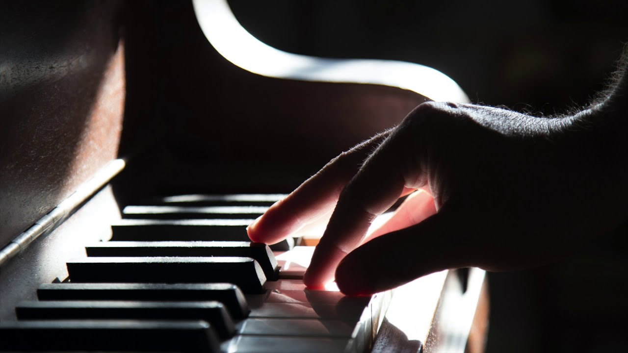 Romantic Piano Solo - Ambient Background Piano Music For Videos