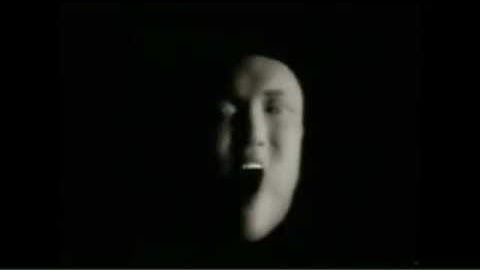 A very strange early 1980s CGI Opera Singer