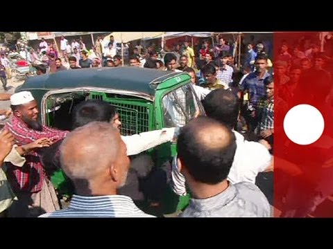 Video: Los Amantes De Los Perros En Bangladesh Protestan Contra La Matanza Brutal