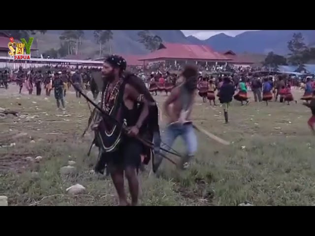 WESISI || Goyang paling Hits di Papua class=