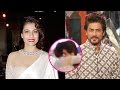 Shah Rukh Khan hugs Kajol at Mijwan 2017 making our day bright