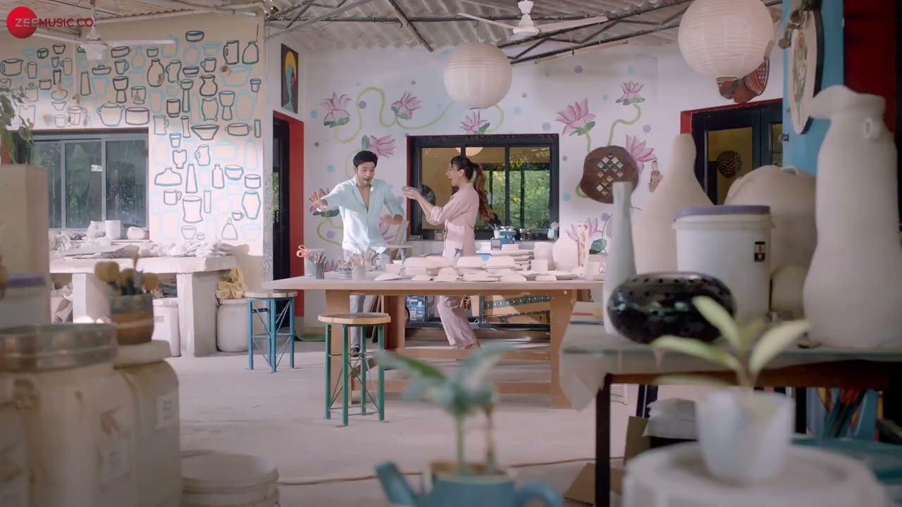 Jeena Bhool Jaunga /Parth Samthaan.  Mavika Raaj