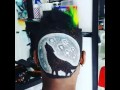 Manebarber "lobo aullando a la luna"