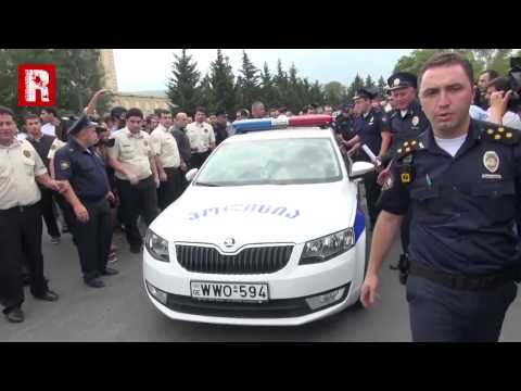 ბაჩო ახალაიას ადვოკატმა გიორგი გაბედავას ხელი დაარტყა