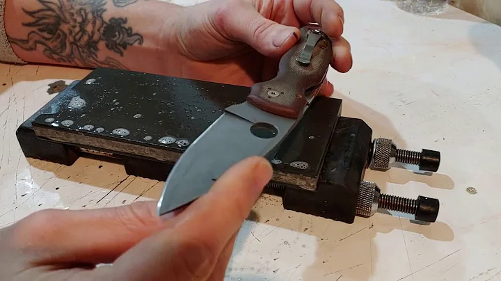 SPYDERCO SHAMAN CRUWEAR FULL SHARPENING FREEHAND