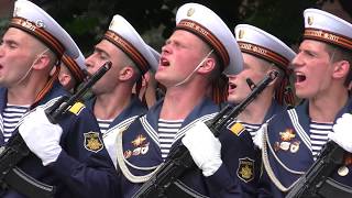 Парад Победы.  Прохождение парадных рот и батальонов. Севастополь, 24 июня 2020