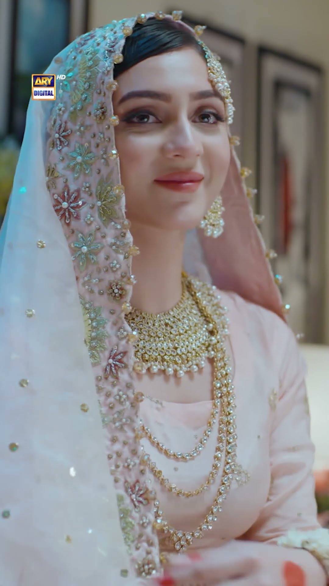 Bas Teri Yaadein Baaki Hein!? | #aedil #shorts