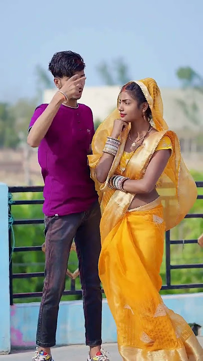 भाभी हम आपके देवर है 🙂 | #youtubeshorts #bhabhi #devar #shayari #viral