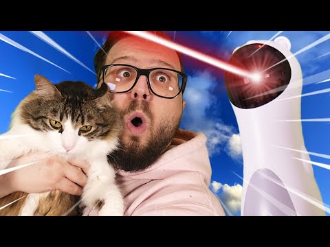 Видео: Meus Gatos Enfrentaram um Robô (e outros brinquedos)