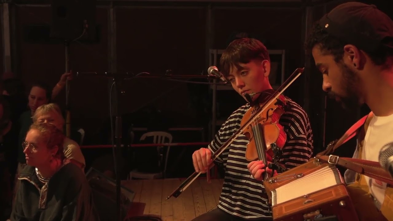 Gennetines 2025 Terres Brunes