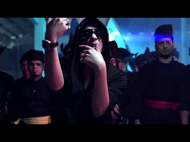 @thehitmannazri - Satu Kalimah (Official Music Video) class=