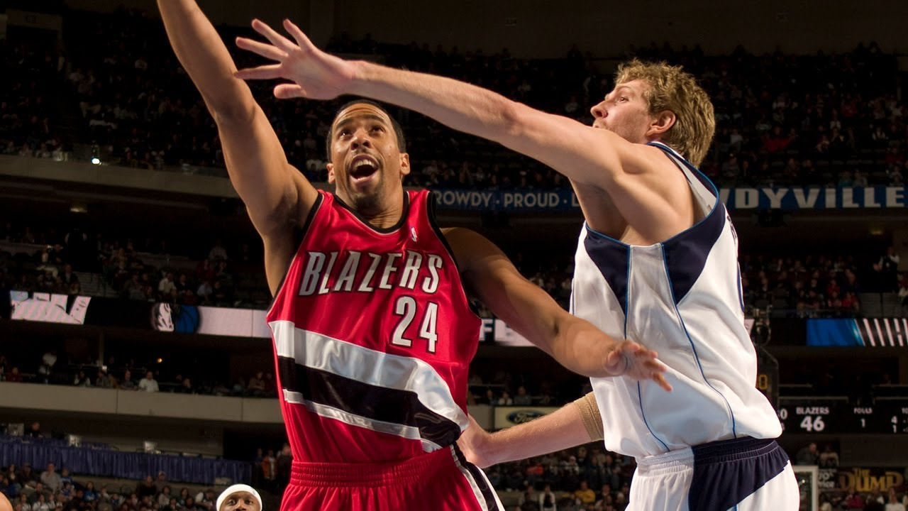 Basketball Reference on X: Twelve years ago tonight, Andre Miller of the  Portland Trail Blazers scored 52 points in a 114-112 OT win over the Dallas  Mavericks.  / X
