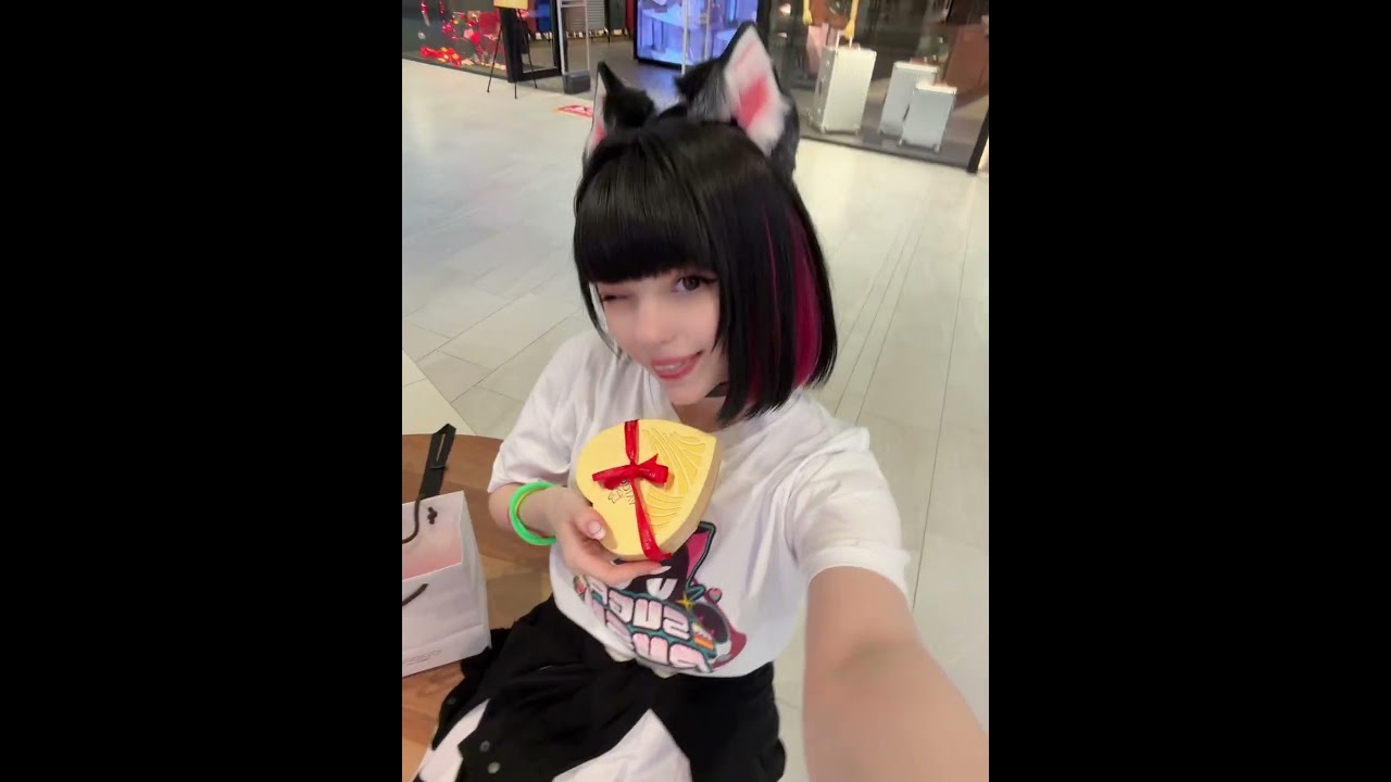 Kazusa has a gift for you #cosplay #bluearchive #catgirl #kazusa