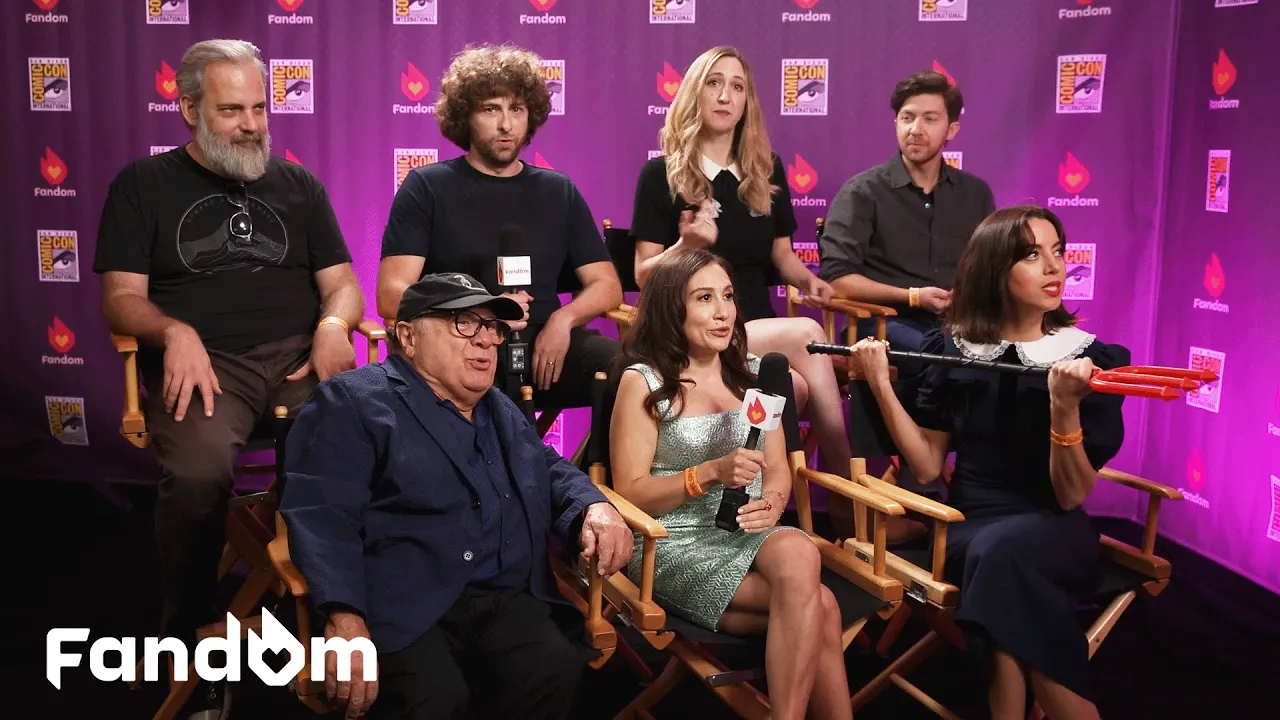 Danny DeVito and Aubrey Plaza on Raising a 'Little Demon' Child Right | SDCC 2022