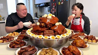 Ông chồng keo kiệt của tôi đã lấy hết trứng, nhưng cuối cùng tôi lại ăn nhiều hơn.