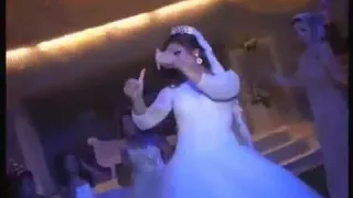 طب هزه يمين طب هزه شمال     العروسه الغرفوشه رزق دندنها