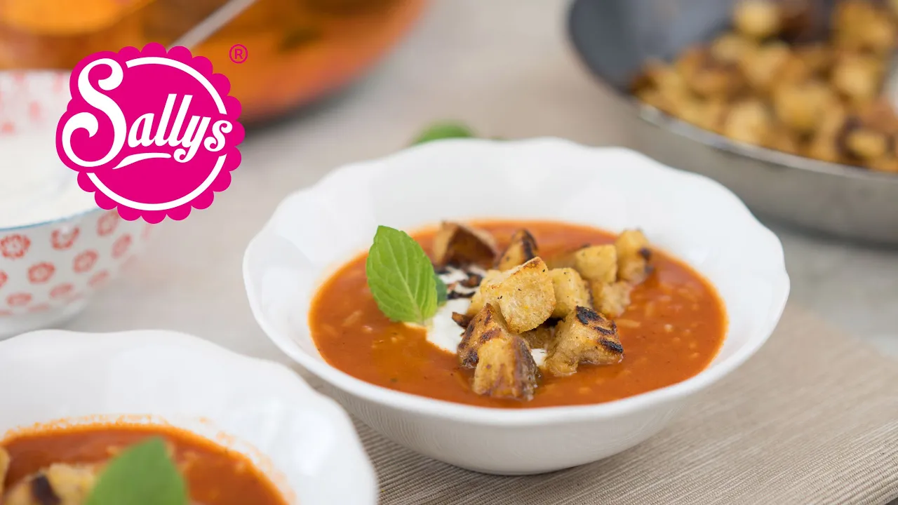 
          
          
          
            
            Tomatensuppe mit selbst gemachten Croutons / Sallys Welt
          
        . 