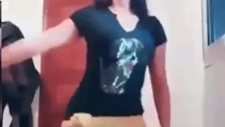 رقص ساخن على اغنية شريف ولد صابر ساخن ساخن نار رقص ساخن على اغنية شريف ولد صابر ساخن 