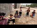 Download Lagu Tayyiba's determination to build a farm. Azadeh's longing for her father Ghadir.
