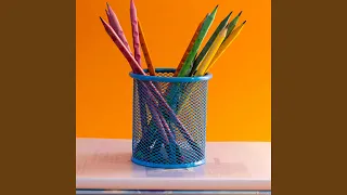 Зошити олівці Feat Олександра 