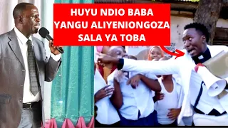 MASANJA AMTAMBULISHA BABA YAKE WA KIROHO ALIYEMUONGOZA SALA YA TOBA ASKOFU MWAKIBOLWA 