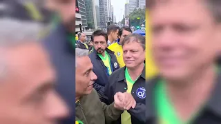 CLEITINHO DANDO A CARA A TAPA 