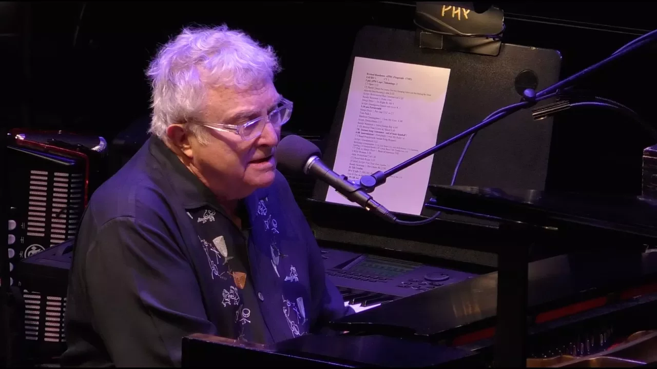 It's Money That I Love - Randy Newman - 10/21/2017