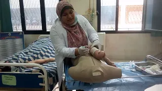 محاضرة اساسيات تمريض عملى بعنوانIM الحقن العضلى الفرقة الاولى د نورا فارس 25 11 2020 