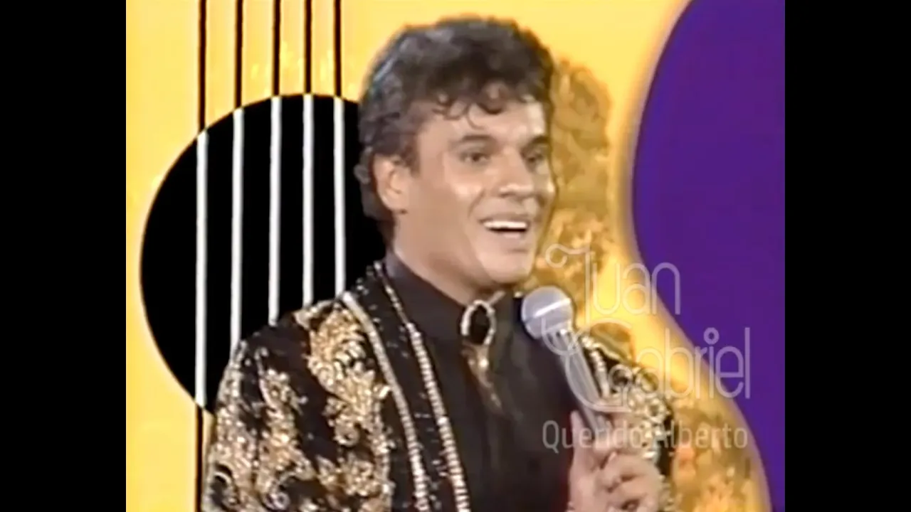 Juan Gabriel Debo Hacerlo (video Oficial) Juan Gabriel Debo Hacerlo (video Oficial)