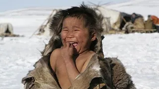 How Arctic Nomads Bathe and Stay Clean at −40°C | Deep in Russia's Arctic Wilderness