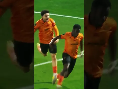 Paul Bassène with the goal and a little dance to go with it. 🕺#TotalEnergiesCAFCL