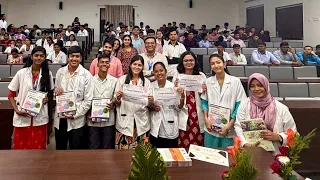 Toppers talk - 8 Distinction holders in Biochemistry uncut interview @pwmeded @medednext