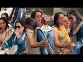 Hema Malini, Prakash Kaur दिखी Dharmendra Prayer Meet में ! Sunny Deol माँ के साथ पहुंचे Delhi