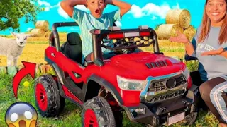 حولنا مع الطوموبيله وما بغاش تخدم حولنا على السلوك ما بغاتش شارجيناها وامسحناها وما بغاتش كاع 