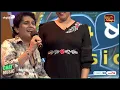 Download Lagu නාමල් රුවන්තිගේ අතින් අල්ලන් කියපු හිත හිරිවැටෙන සිංදුව | සුවදක් දැනුනත් ආසයි පන මෙන් පිදු හින්දා...