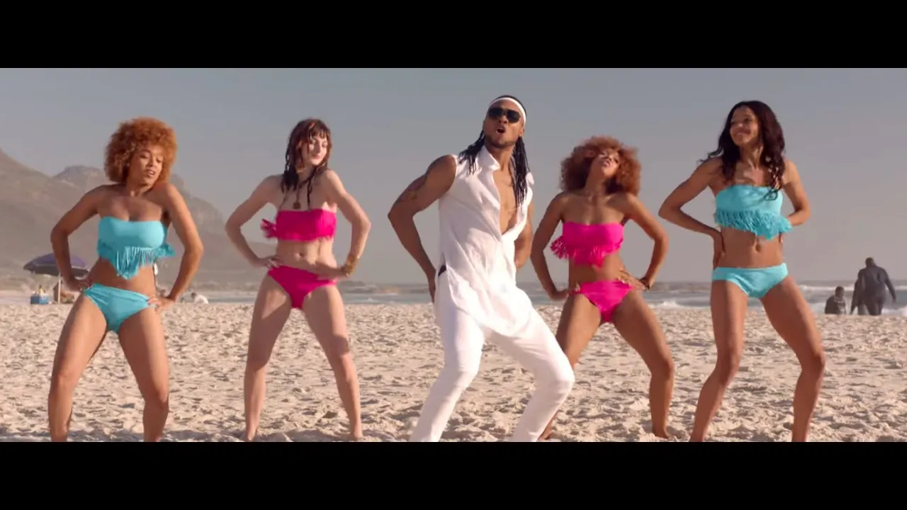 Flavour - Sexy Rosey feat. P-Square (Official Video) Flavour - Sexy Rosey feat. P-Square (Official Video)