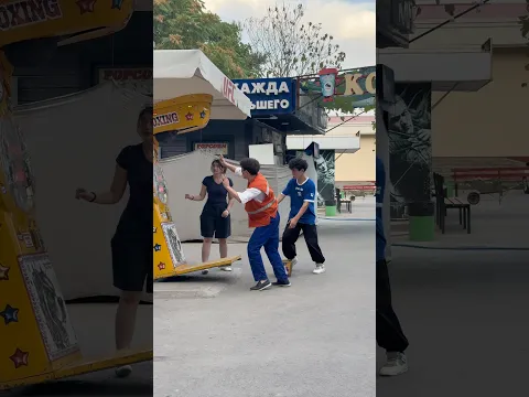Cleaner prank boxing ￼🥊