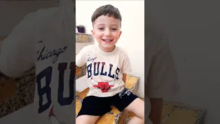 ميمي يريد يغنيلكم اغنية منار وإخوانها اكسبلور  ميمي يريد يغنيلكم اغنية منار وإخوانها اكسبلور