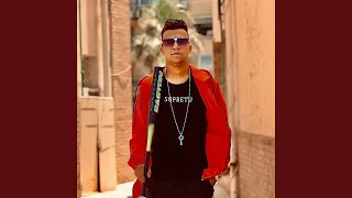 ايه الحكاية في المرايا Feat Moslem 