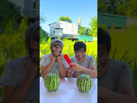 Hai anh em trêu chọc nhau siêu dễ thương 🍉👅👅👅👅😂😱👶🏻♥️👴 #shorts #cute