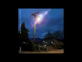 Download Lagu Powfu - drinking under the streetlights (FULL ALBUM)