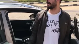 قولتلها لا بلاش من كده جت من ورايا وعملت كده     دندنها